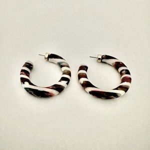 Stripped multicolored 1.5 inch hoop earrings